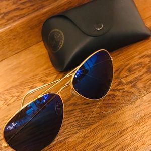 Ray-Ban Aviator Sunglasses